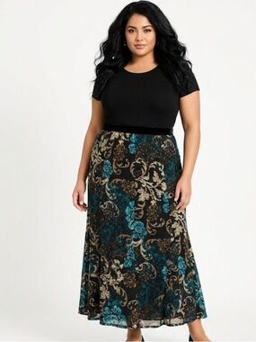 CHOICES Maxi Skirt with Elastic waist black background multi colour Size X-Large